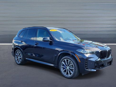 Used 2024 BMW X5 M60i AWD/4WD image 2