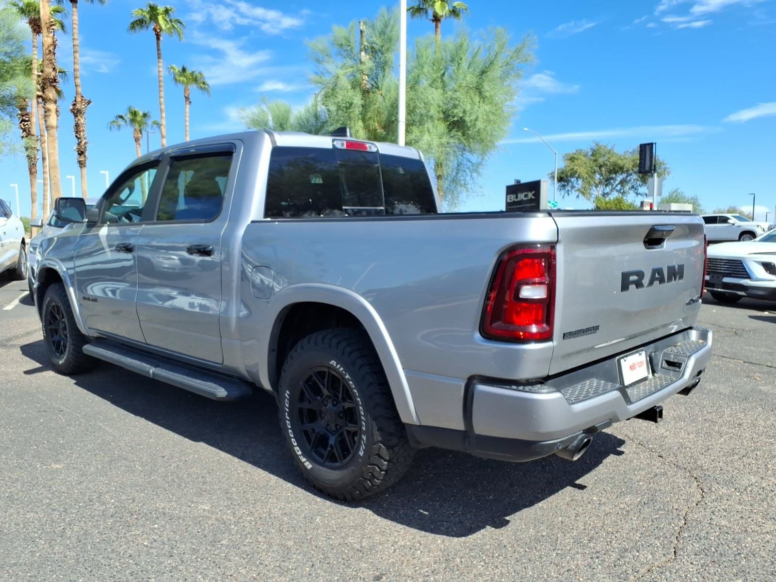 Used 2025 RAM 1500 Big Horn AWD/4WD image 7