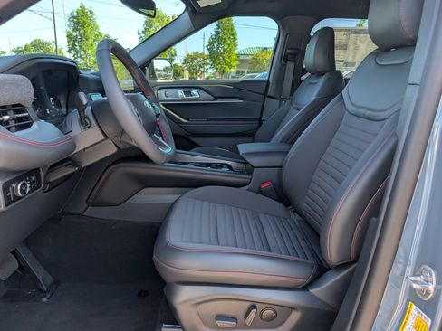 New 2026 Ford Explorer ST-Line RWD image 18