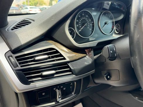 Used 2018 BMW X5 sDrive35i RWD image 16