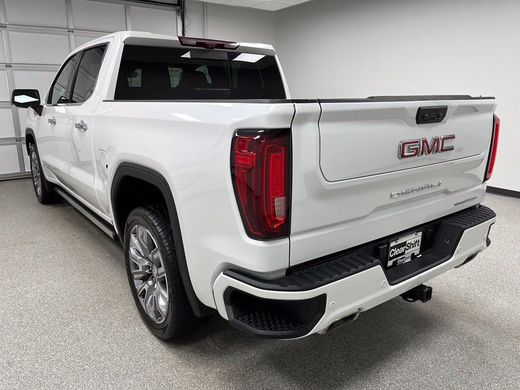 Used 2023 GMC Sierra 1500 Denali w/ Denali Reserve Package AWD/4WD image 8