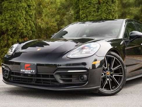 Used 2023 Porsche Panamera 4 Platinum Edition w/ Assistance Package AWD/4WD image 2