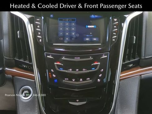 Used 2020 Cadillac Escalade Luxury AWD/4WD image 19