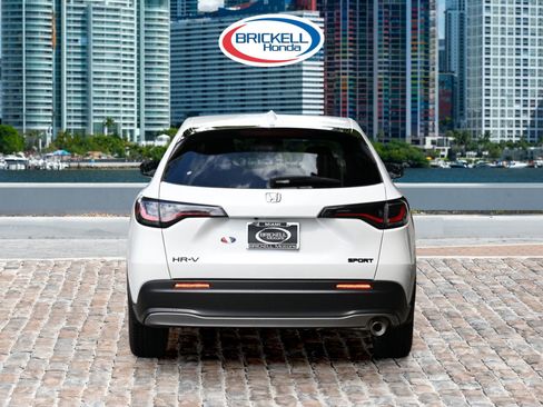 New 2025 Honda HR-V Sport image 6