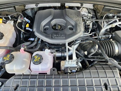 Certified 2023 Jeep Grand Cherokee 4WD 4xe w/ Luxury Tech Group II image 32