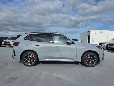 New 2026 BMW X3 xDrive30 w/ Premium Package image 3