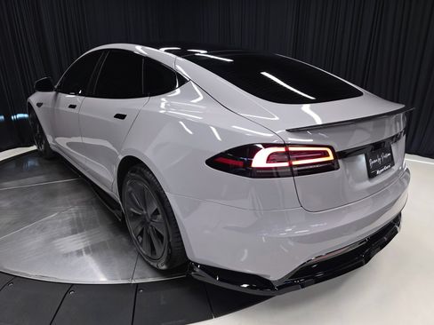 Used 2023 Tesla Model S Standard Range AWD/4WD image 6