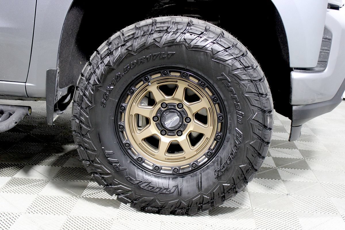 Used 2021 Chevrolet Silverado 1500 RST AWD/4WD image 29