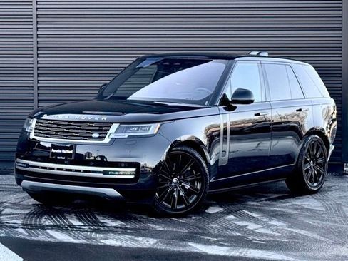 Used 2023 Land Rover Range Rover SE AWD/4WD image 1