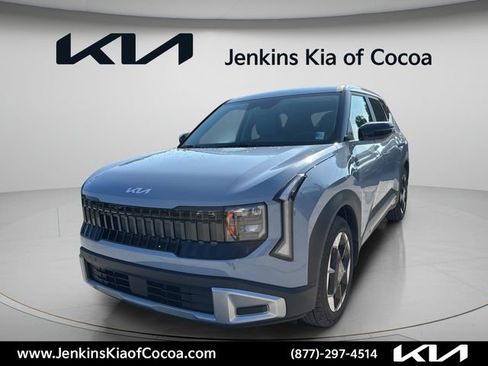 New 2027 Kia Seltos S FWD image 11