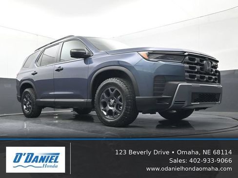 Used 2026 Honda Pilot TrailSport image 14