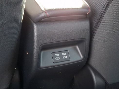 Certified 2025 Toyota Corolla SE w/ Convenience Package FWD image 11