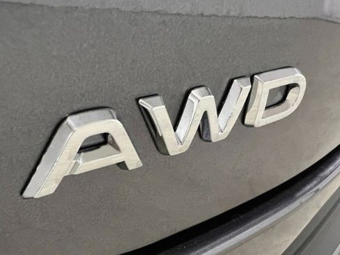 New 2025 Honda Pilot EX-L image 9