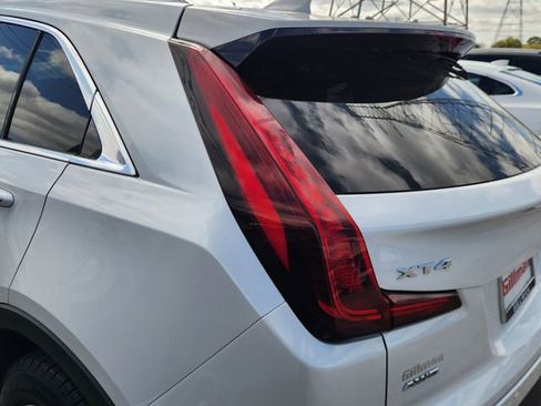 Used 2019 Cadillac XT4 Premium Luxury image 7