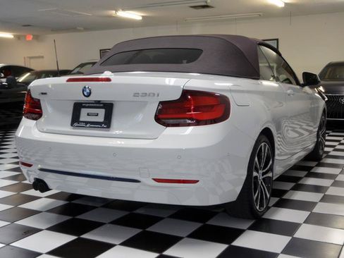 Used 2020 BMW 230i xDrive Convertible w/ Convenience Package AWD/4WD image 10