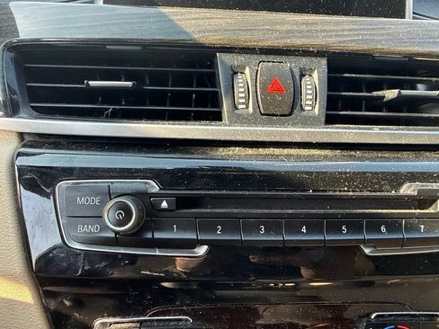 Used 2018 BMW X1 xDrive28i AWD/4WD image 18
