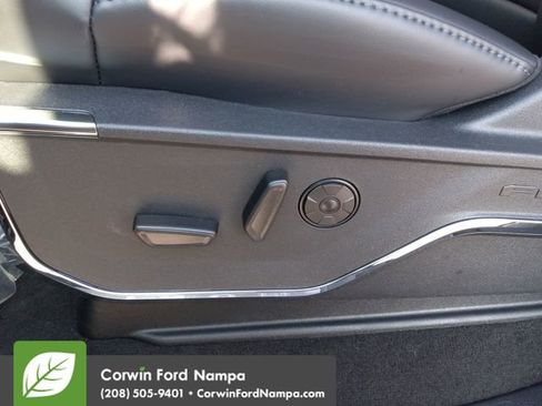 New 2026 Ford F450 Platinum w/ FX4 Off-Road Package image 12