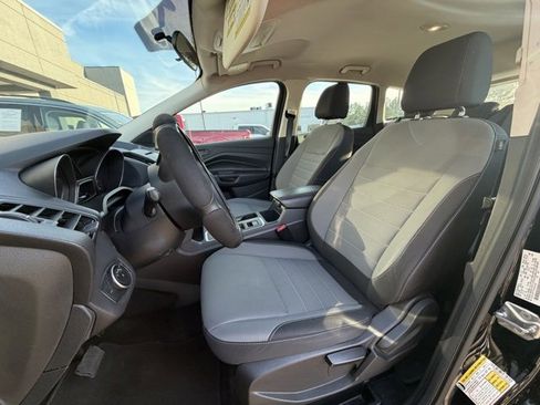 Used 2017 Ford Escape S image 7