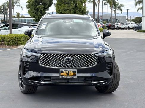 New 2026 Volvo XC90 T8 Plus AWD/4WD image 2