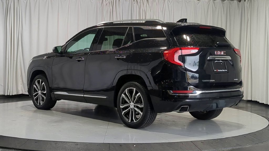 Used 2019 GMC Terrain Denali w/ Advanced Safety Package AWD/4WD image 6