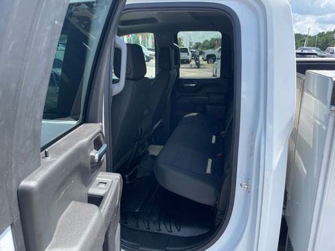Used 2024 Chevrolet Silverado 2500 W/T w/ WT Convenience Package RWD image 5