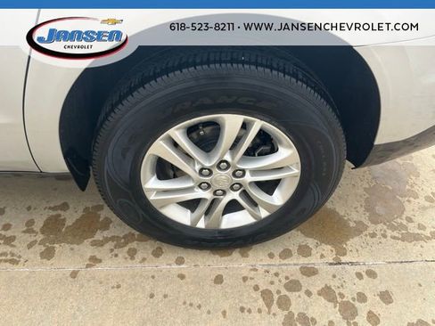 Used 2020 Buick Enclave Essence w/ Trailering Package, 5000 lbs. FWD image 8