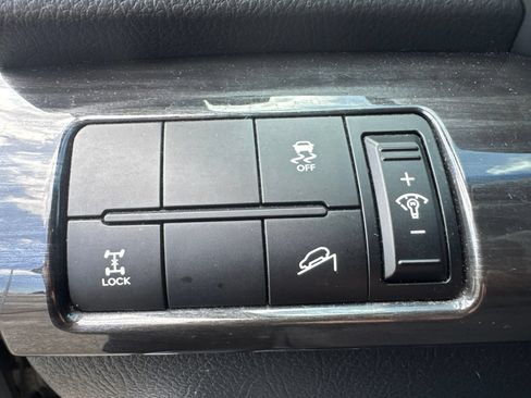 Used 2013 Kia Sorento LX AWD/4WD image 24
