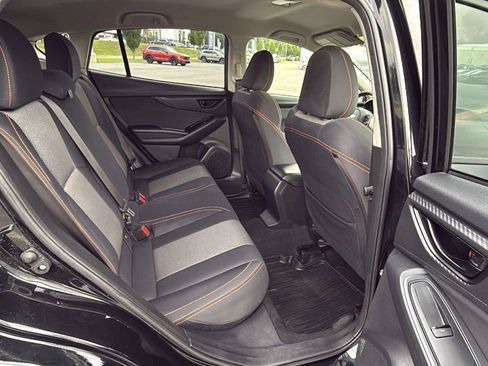 Used 2023 Subaru Crosstrek 2.0i Premium AWD/4WD image 18