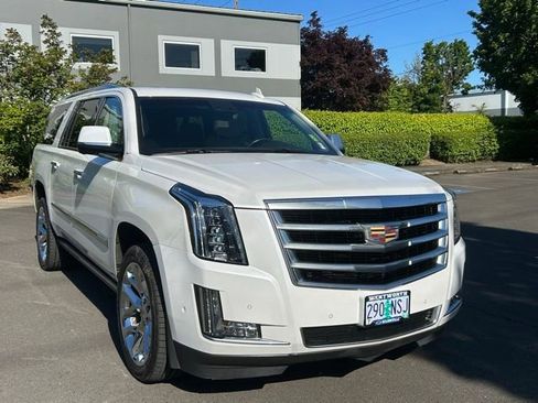 Used 2017 Cadillac Escalade ESV Premium Luxury AWD/4WD image 1