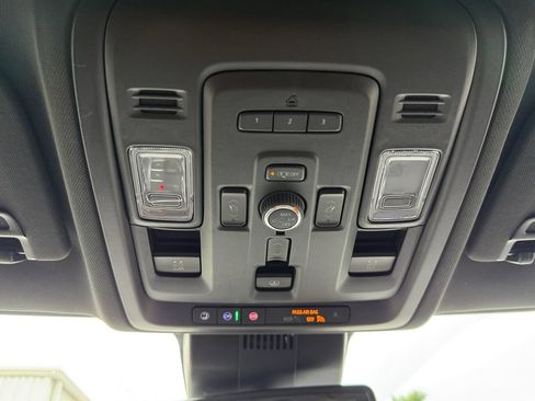 Used 2023 Chevrolet Tahoe RST w/ Luxury Package AWD/4WD image 19