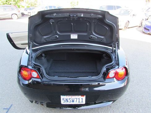 Used 2003 BMW Z4 2.5i RWD image 16