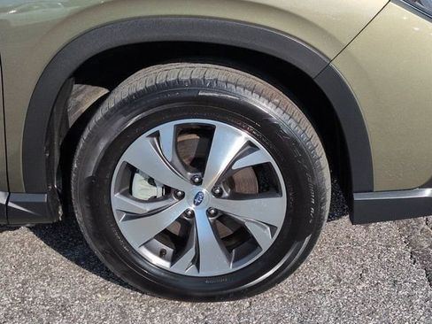 Used 2025 Subaru Ascent Premium AWD/4WD image 10
