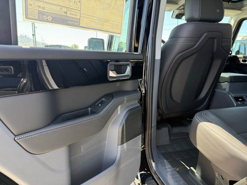 New 2025 INEOS Grenadier AWD/4WD image 21