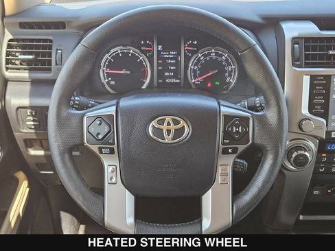 Used 2024 Toyota 4Runner Limited AWD/4WD image 23