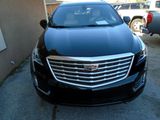 Used 2017 Cadillac XT5 FWD image 3