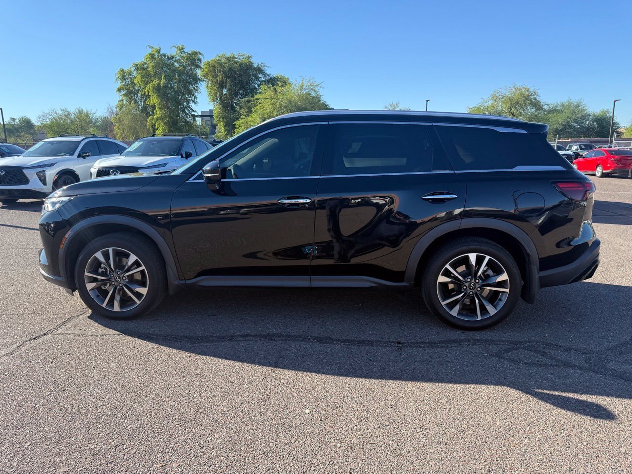 Certified 2023 INFINITI QX60 Luxe FWD image 8