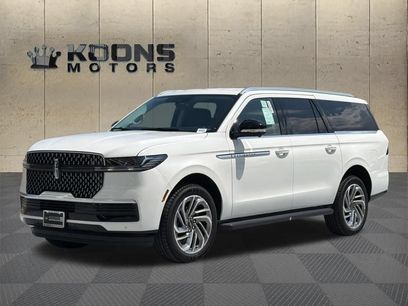 New 2027 Lincoln Navigator L Premier
