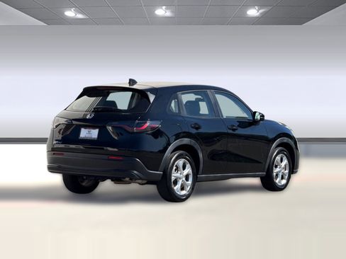 Certified 2023 Honda HR-V LX image 8