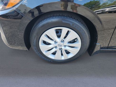 Used 2025 Nissan Sentra S FWD image 9