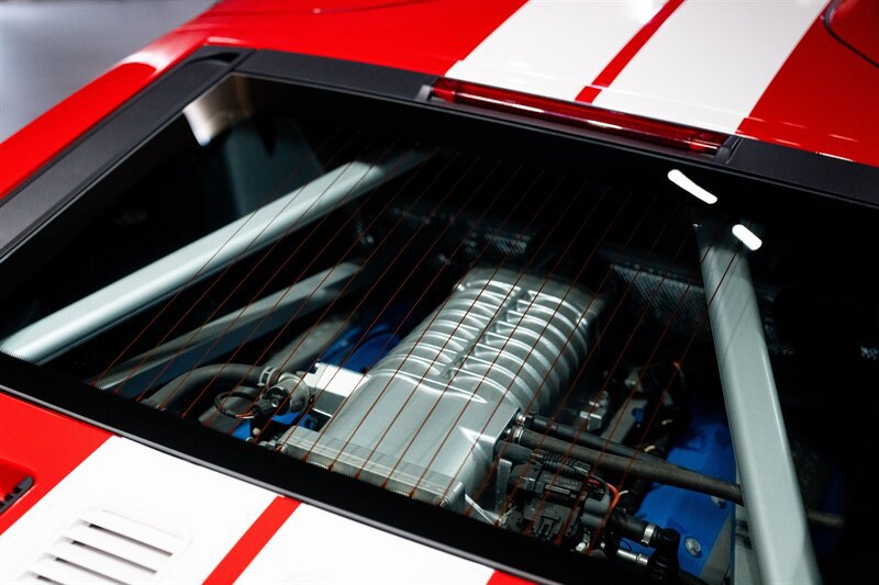 Used 2005 Ford GT RWD image 33