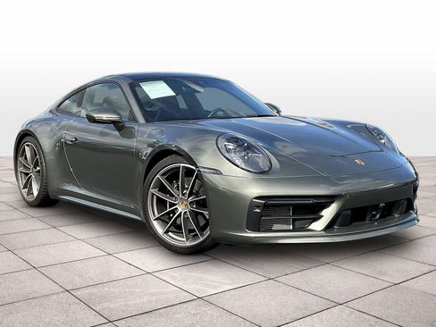 Used 2024 Porsche 911 Carrera 4S AWD/4WD image 2