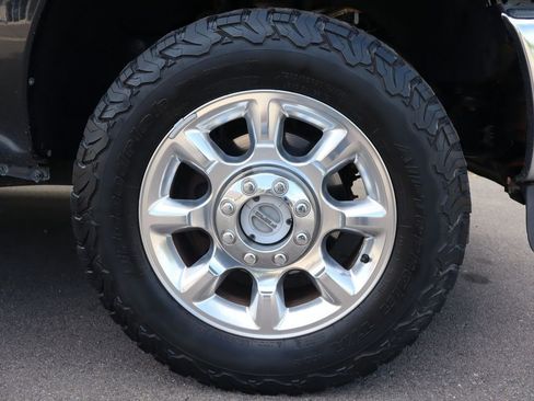 Used 2015 Ford F250 Lariat w/ Lariat Ultimate Package AWD/4WD image 45