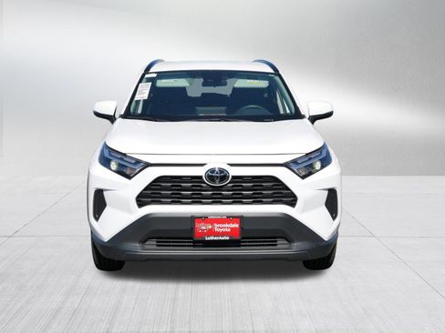 Certified 2025 Toyota RAV4 XLE AWD/4WD image 2