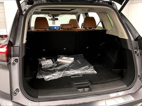 New 2026 Nissan Rogue Platinum w/ Platinum Premium Package image 40