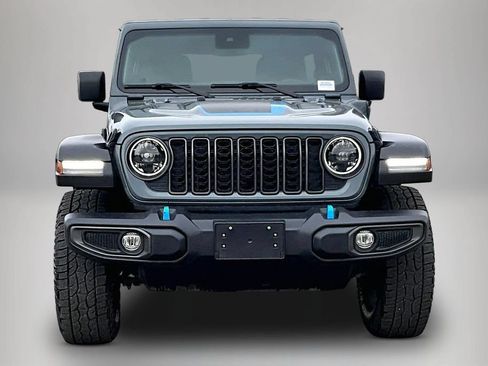 Used 2024 Jeep Wrangler Unlimited Rubicon 4xe AWD/4WD image 2