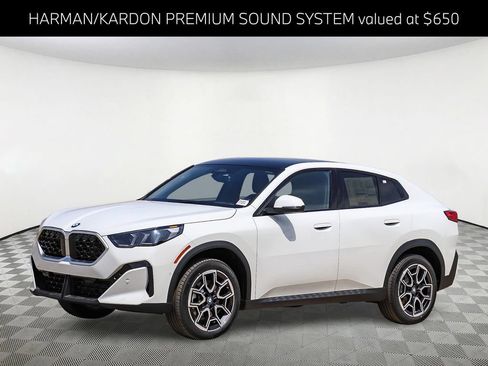 New 2026 BMW X2 xDrive28i w/ Technology Package AWD/4WD image 3