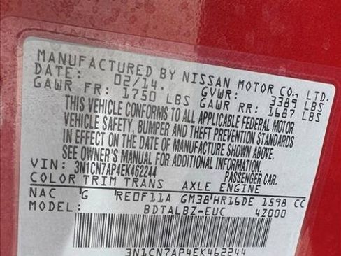 Used 2014 Nissan Versa SV FWD image 21