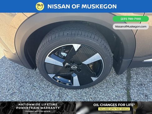 New 2026 Nissan Kicks SR w/ Cold Weather Package image 9