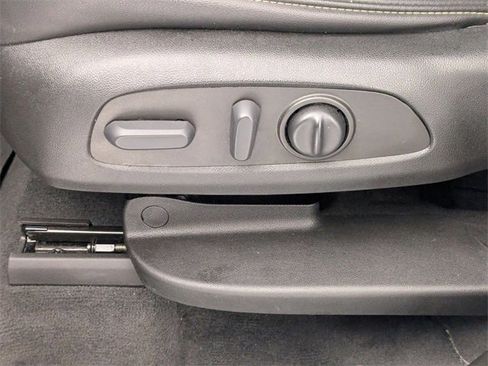 Used 2022 Chevrolet Traverse LT w/ LPO, 'HIT The Road' Package image 14