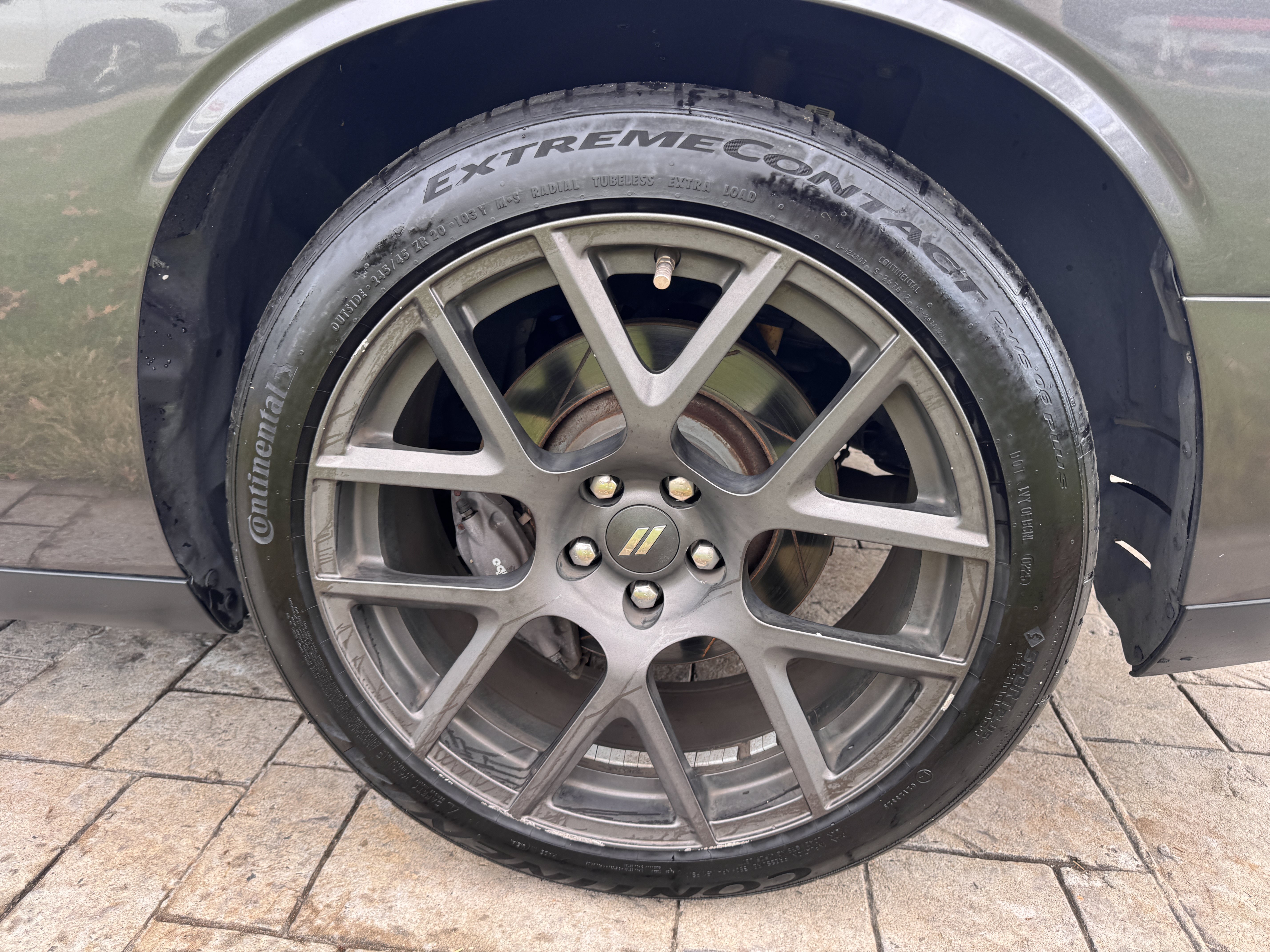 Used 2018 Dodge Challenger R/T Scat Pack w/ Leather Interior Group RWD image 18